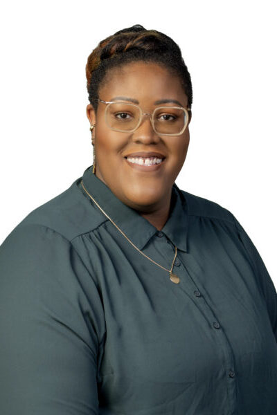 Tina Hanson - Lawrencevile